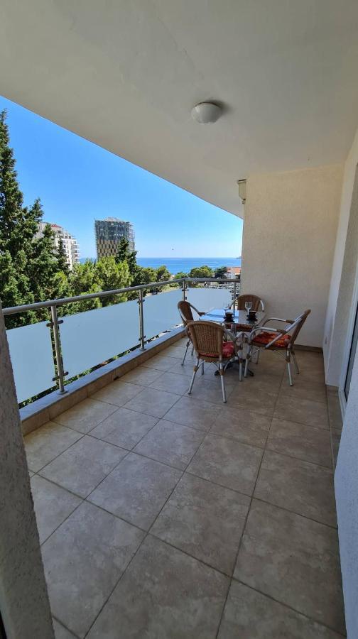Irish Apartment Complex Budva Luaran gambar